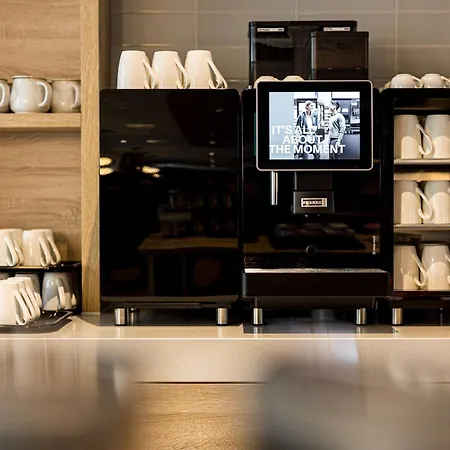 Radisson فندق 4*