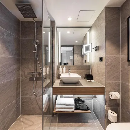 Radisson 4*